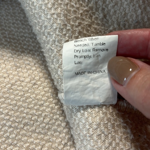 SHEIN Cream Sherpa 1/4 Button-up Pullover Size L - Picture 8 of 10